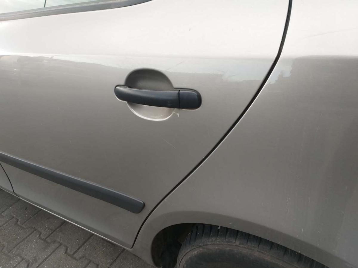 Skoda Favia 2 original Tür hintenlinks 9202 Cappuccino Fließheck Bj.2010